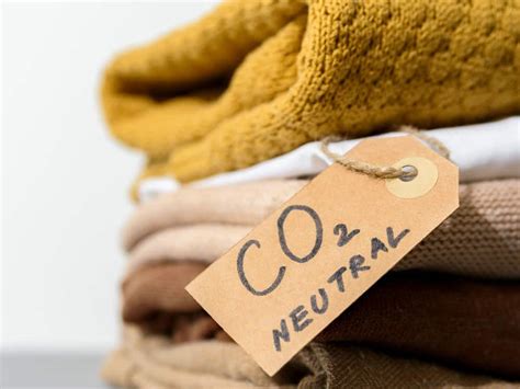  Xylitol: A Naturally Sweet Bio-Based Textile Additive for Sustainable Fabric Production?!